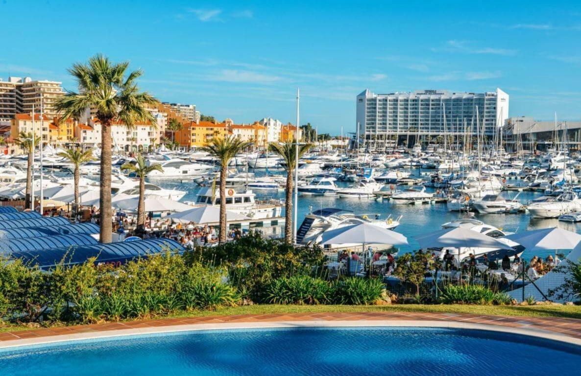 Charming Apartment With Private Garden & Pool Vilamoura Esterno foto